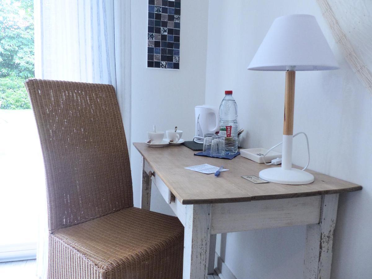 Bed and Breakfast Ailes Et Iles Pleudaniel Екстер'єр фото